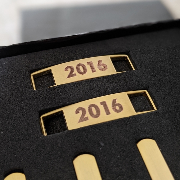 NIKE iD Shoelace Aglet Set (or FREE w/ Air Max 1s) - Picture 3 of 7